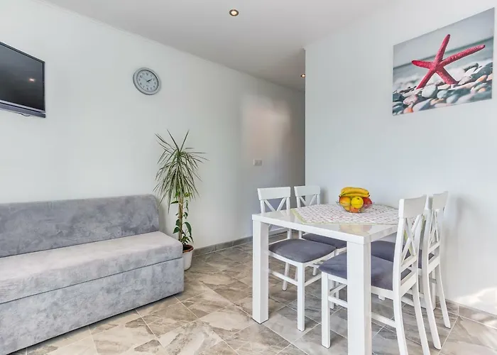 Adriano Apartment
